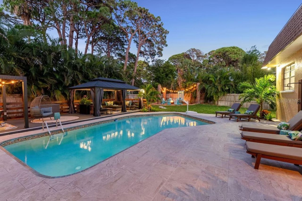 14389 83rd Place, Seminole, FL 33776 Photo