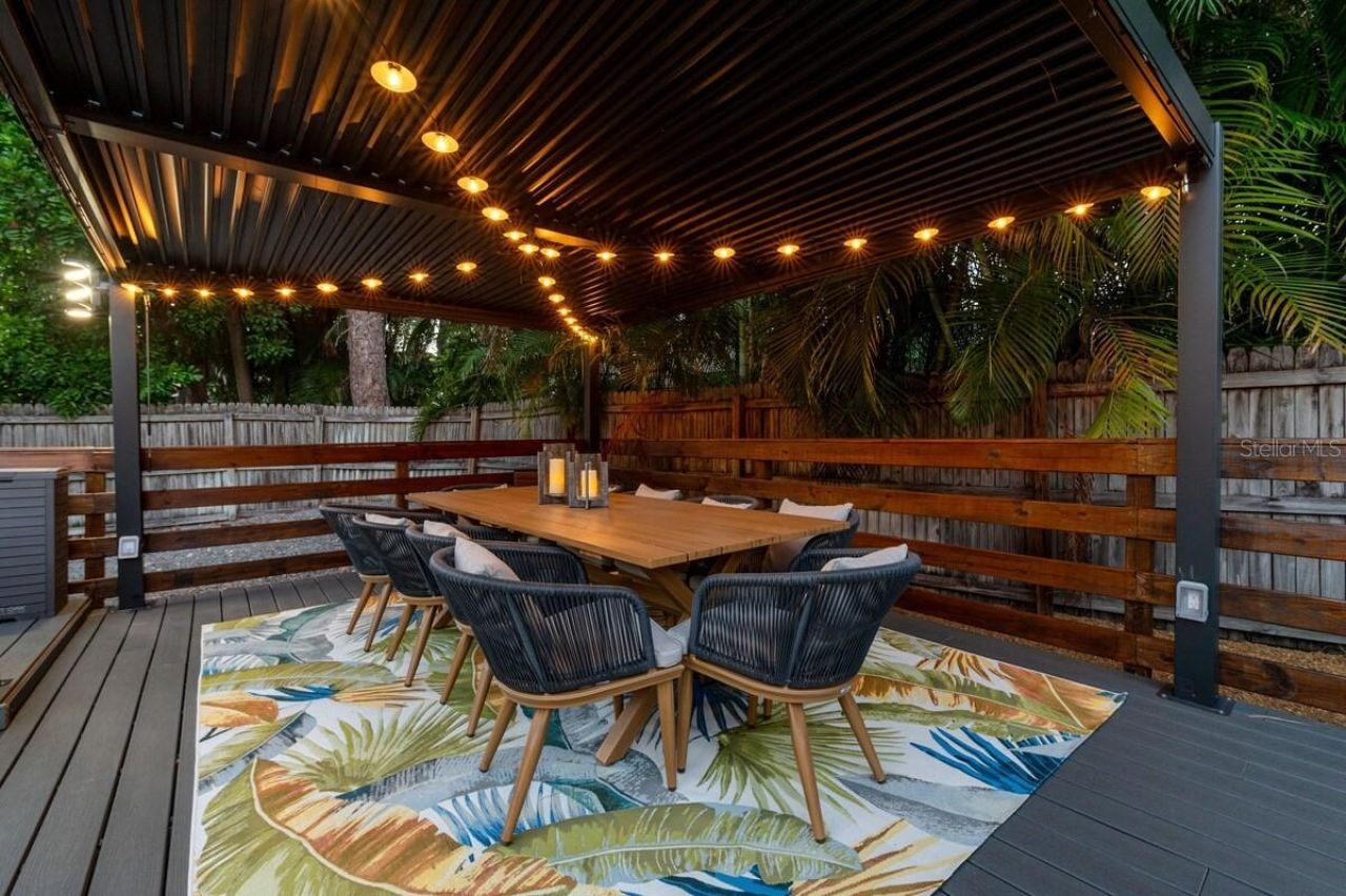 14389 83rd Place, Seminole, FL 33776 Photo