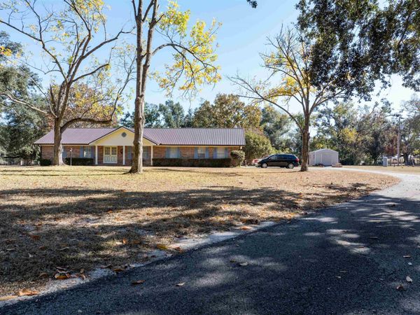 3854 NE CR 255 , Lee, FL 32059