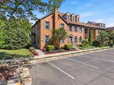 5916 WESCOTT HILLS WAY, ALEXANDRIA, VA 22315