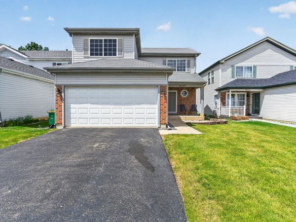 16709 S Morel Street , Lockport, IL 60441