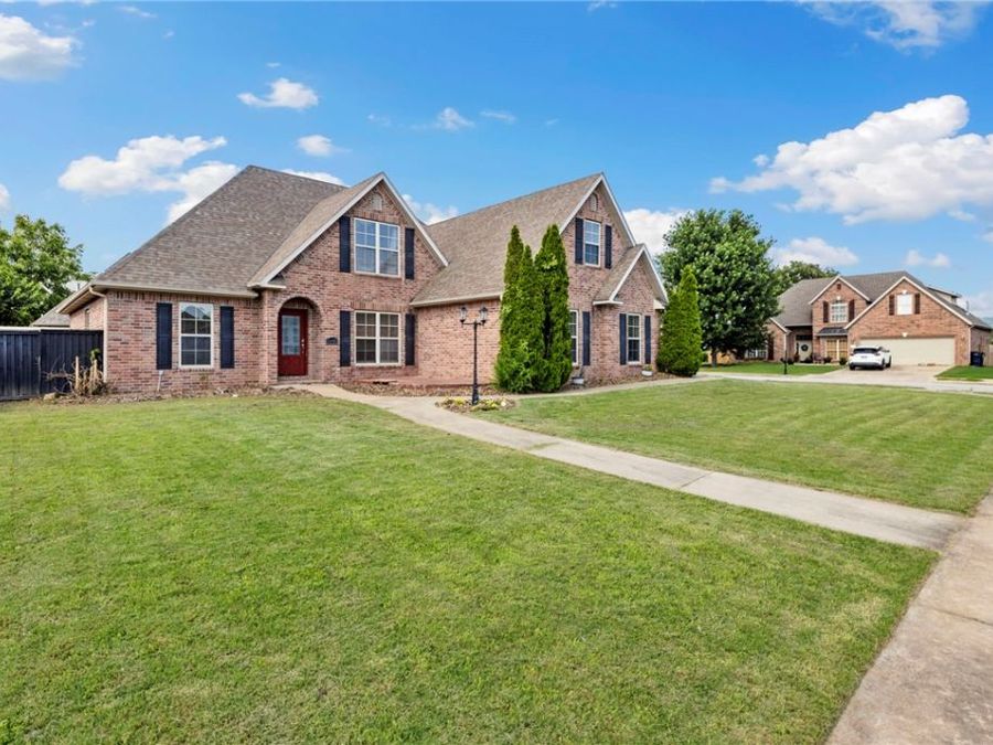 Property Image 4