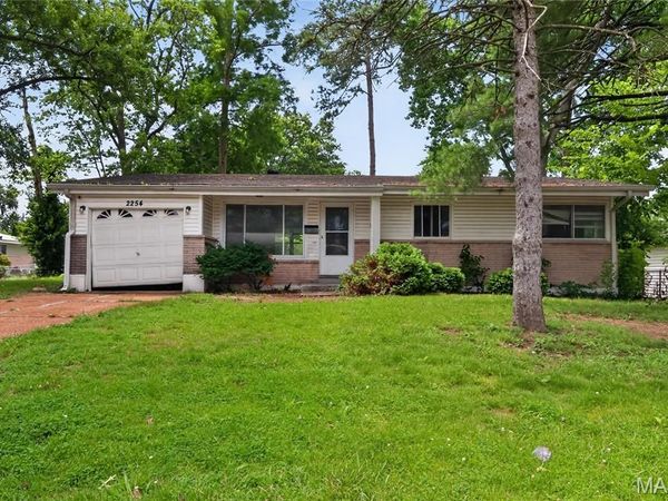 2254 Gadbury Drive , St Louis, MO 63136