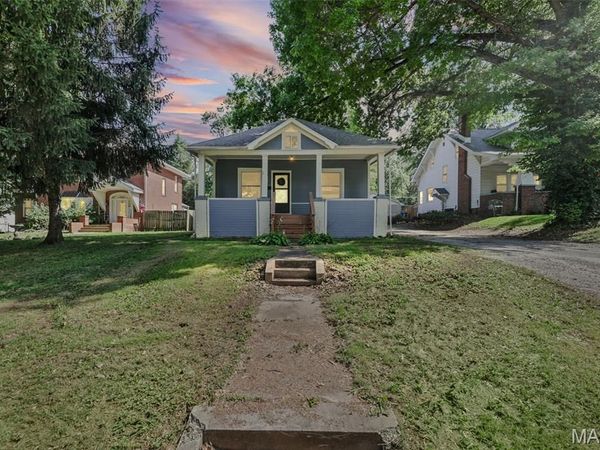 3019 Brown Street , Alton, IL 62002