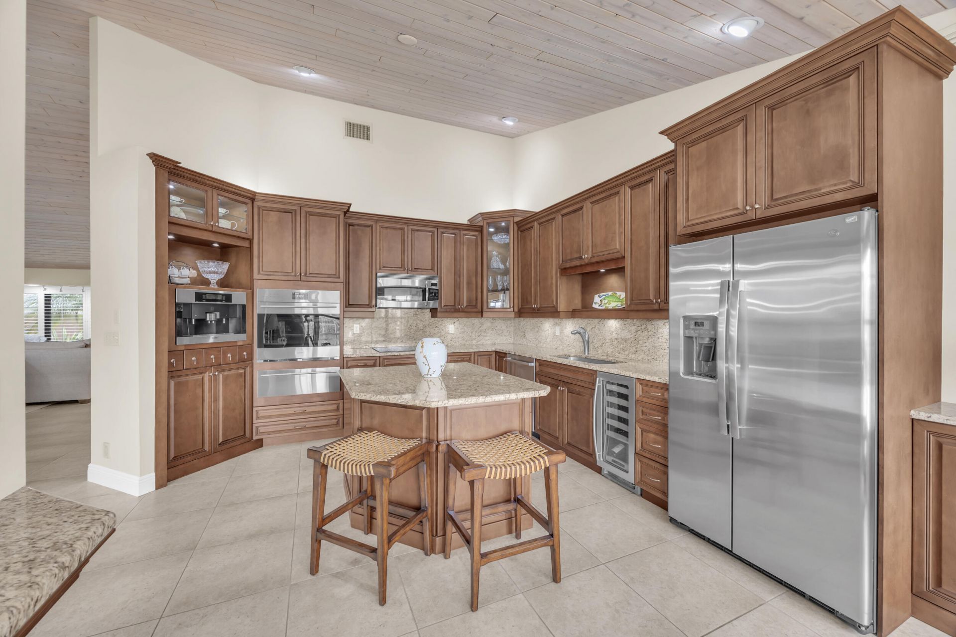 9067 SE Star Island Way, Hobe Sound, FL 33455 Photo