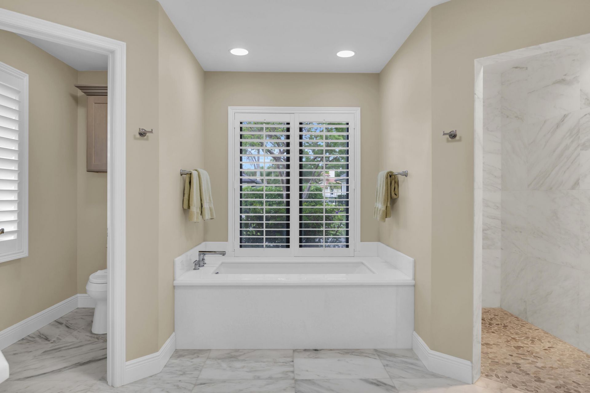 9067 SE Star Island Way, Hobe Sound, FL 33455 Photo