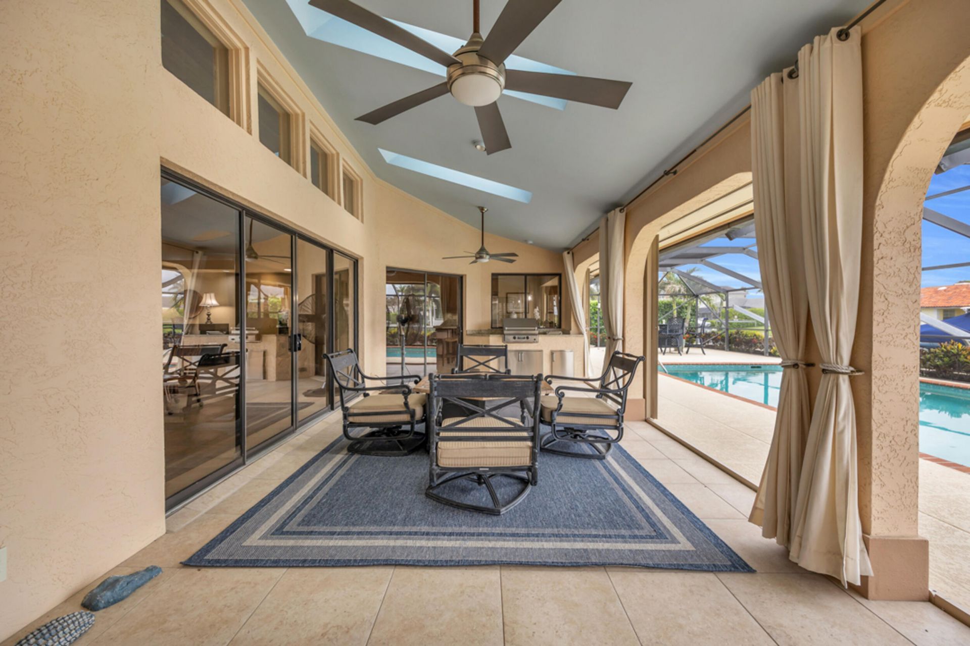 9067 SE Star Island Way, Hobe Sound, FL 33455 Photo