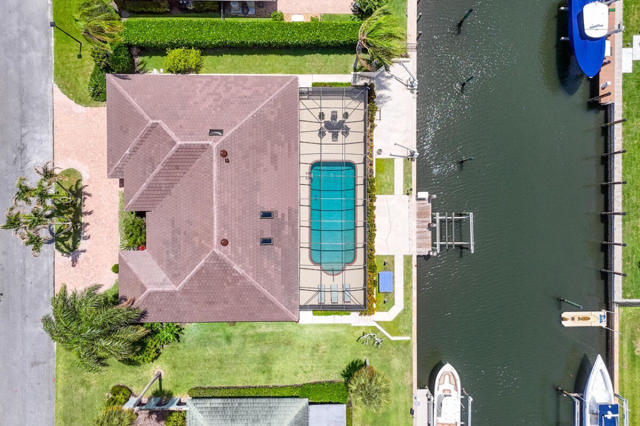 9067 SE Star Island Way, Hobe Sound, FL 33455 Photo