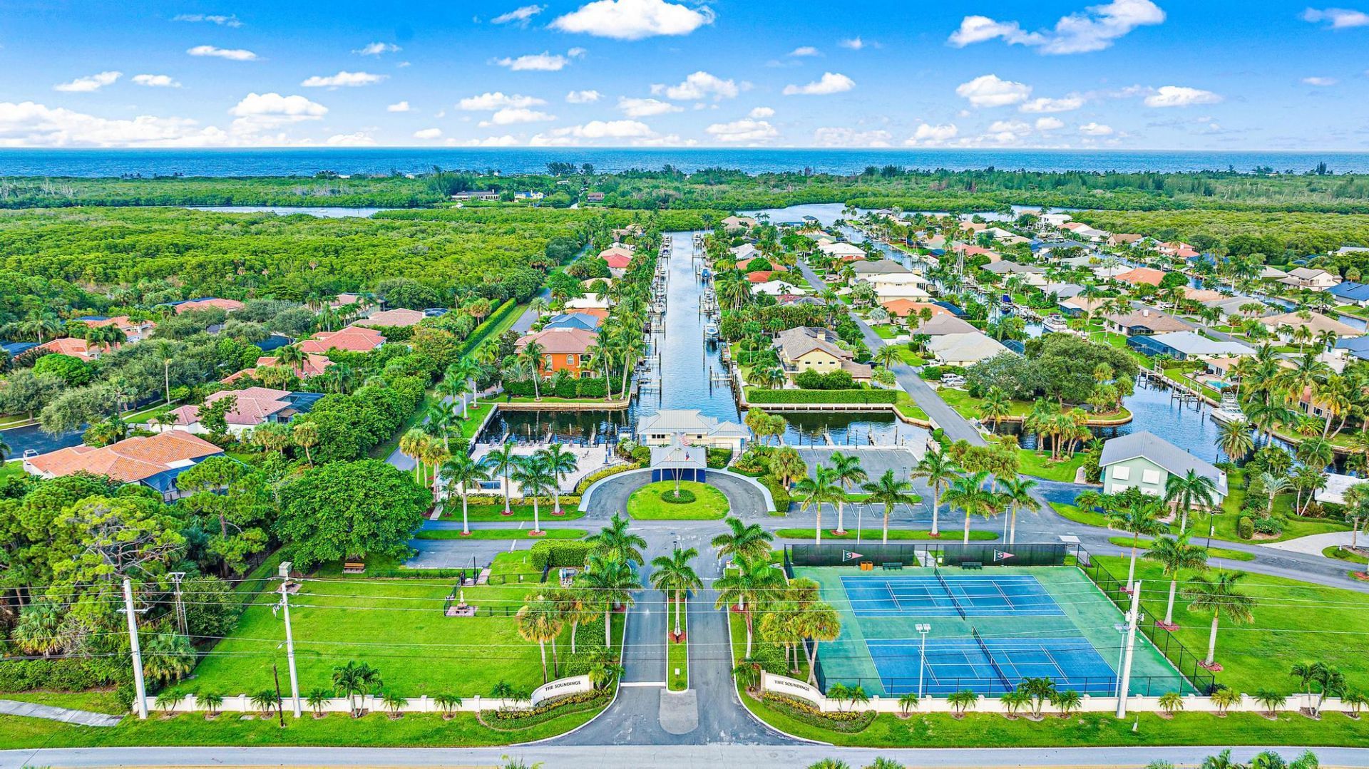 9067 SE Star Island Way, Hobe Sound, FL 33455 Photo