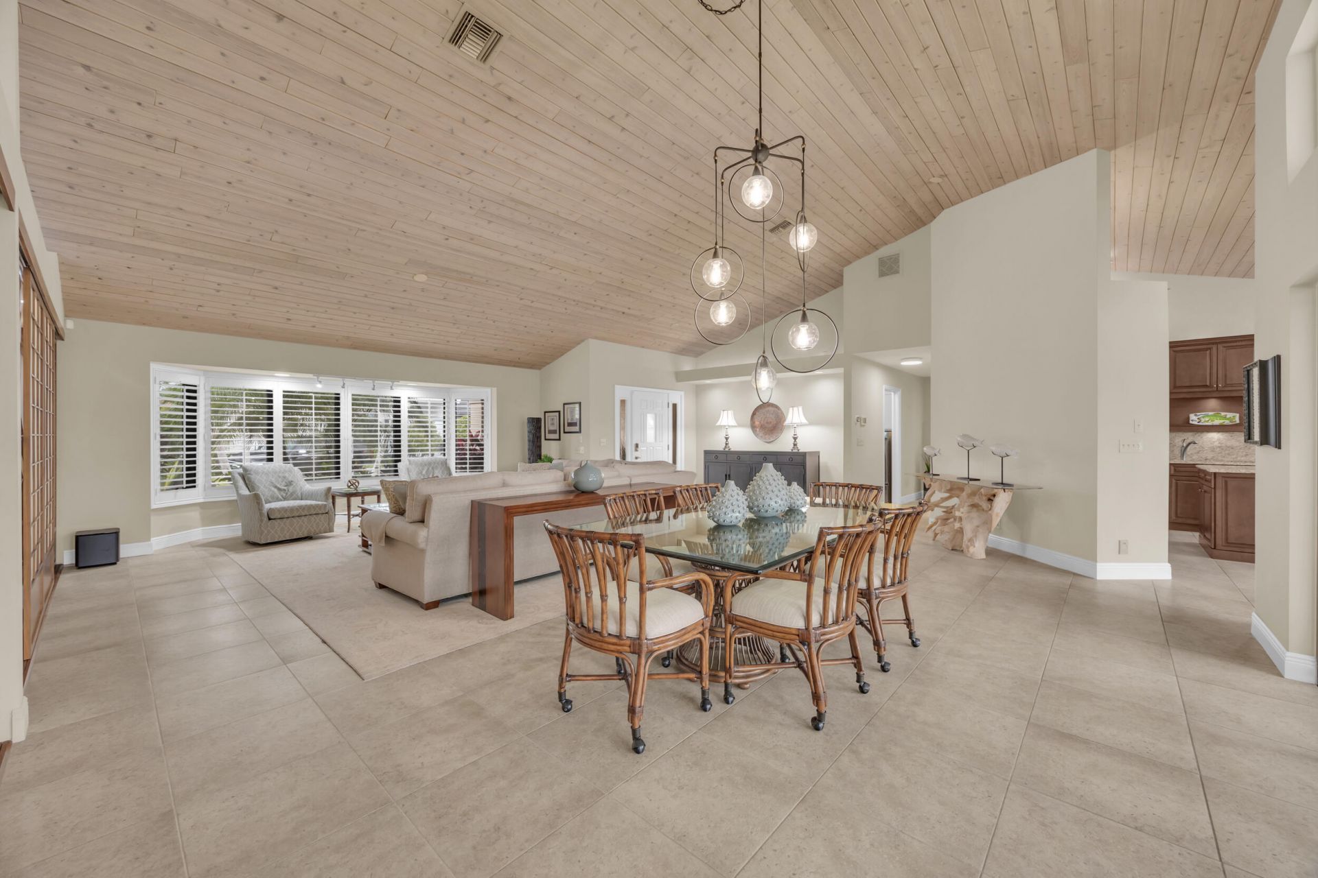 9067 SE Star Island Way, Hobe Sound, FL 33455 Photo