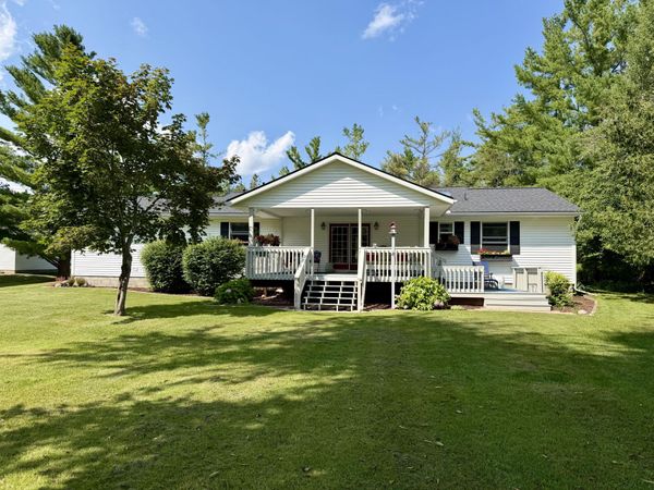 480 E Seymour Street, Cheboygan, MI 49721