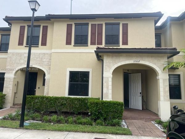 Hialeah, FL 33018