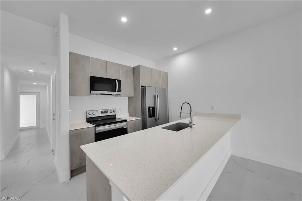 749 Alabama Rd S, Unit 747, Lehigh Acres, FL 33974 Photo