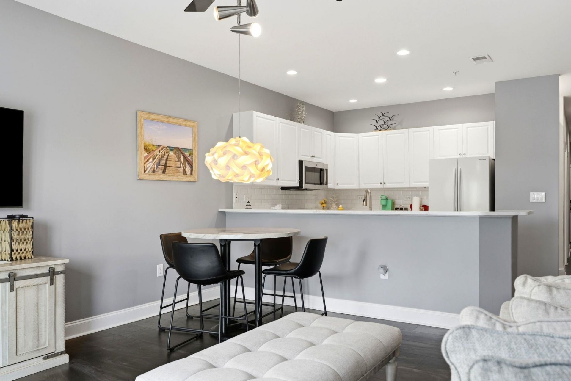 1001 World Tour Blvd.  Photo 19