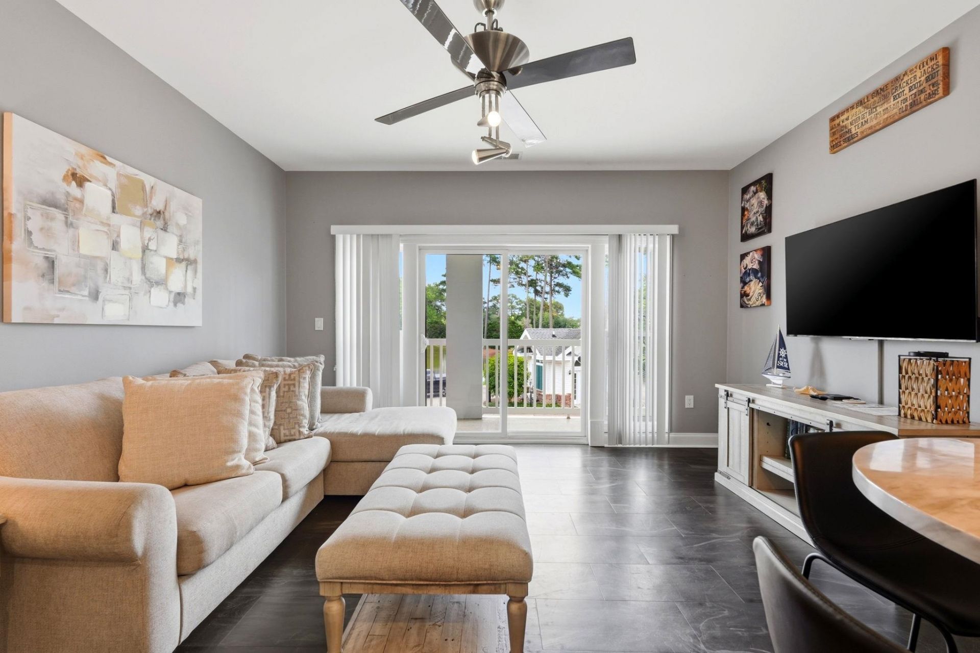 1001 World Tour Blvd.  Photo 21
