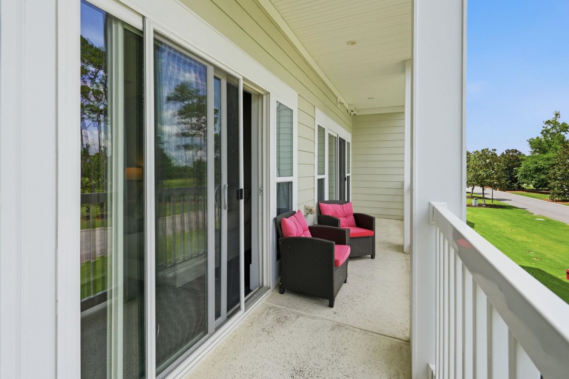 1001 World Tour Blvd.  Photo 38