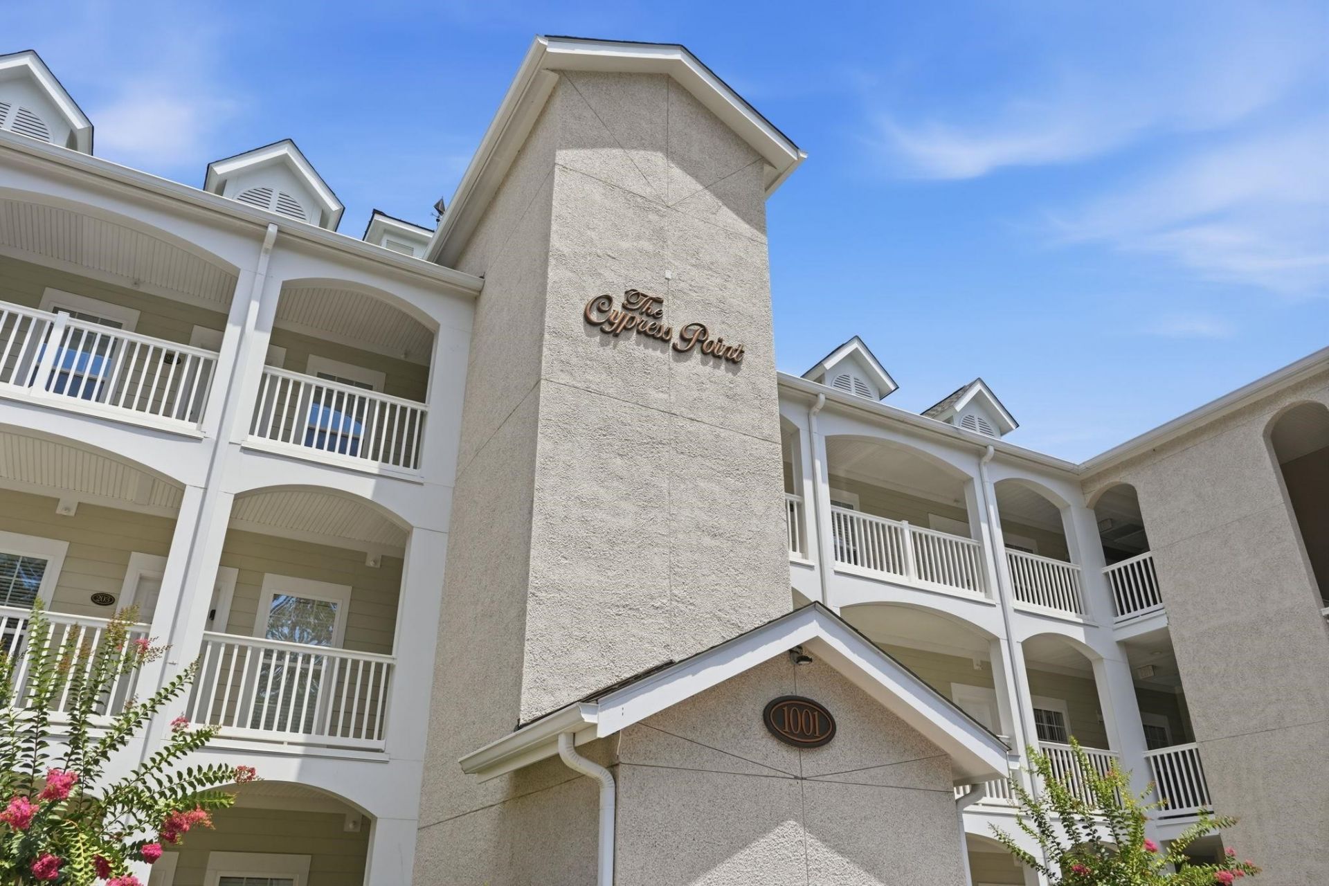 1001 World Tour Blvd.  Photo 4