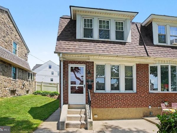 210 E 11TH AVENUE , CONSHOHOCKEN, PA 19428