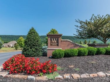 5029 HEATHERINGTON WAY, ENOLA, PA 17025