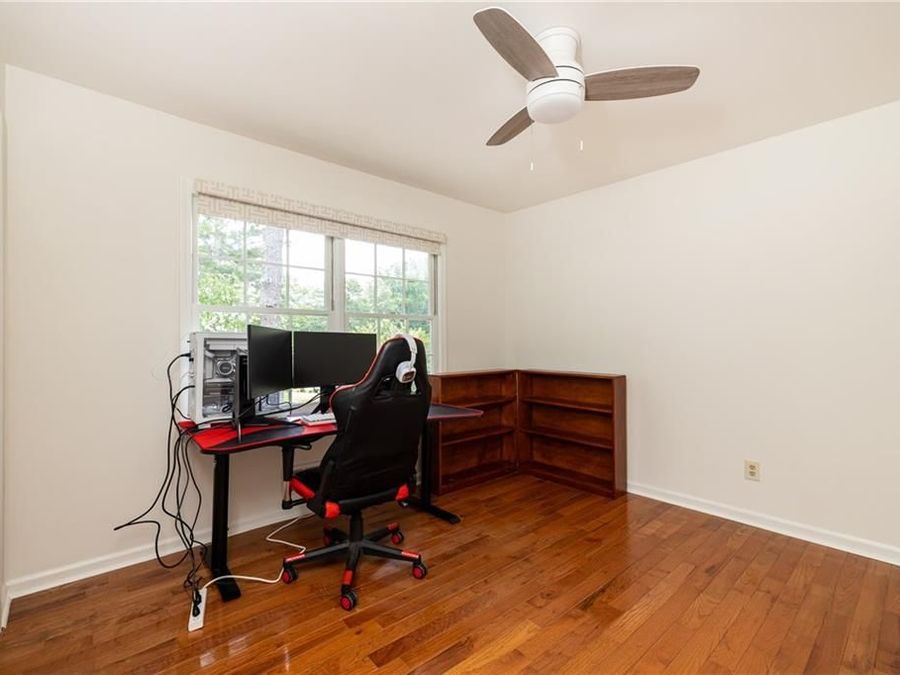 Property Image 35