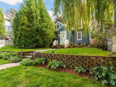 3331 Parkview Boulevard, Robbinsdale, MN 55422