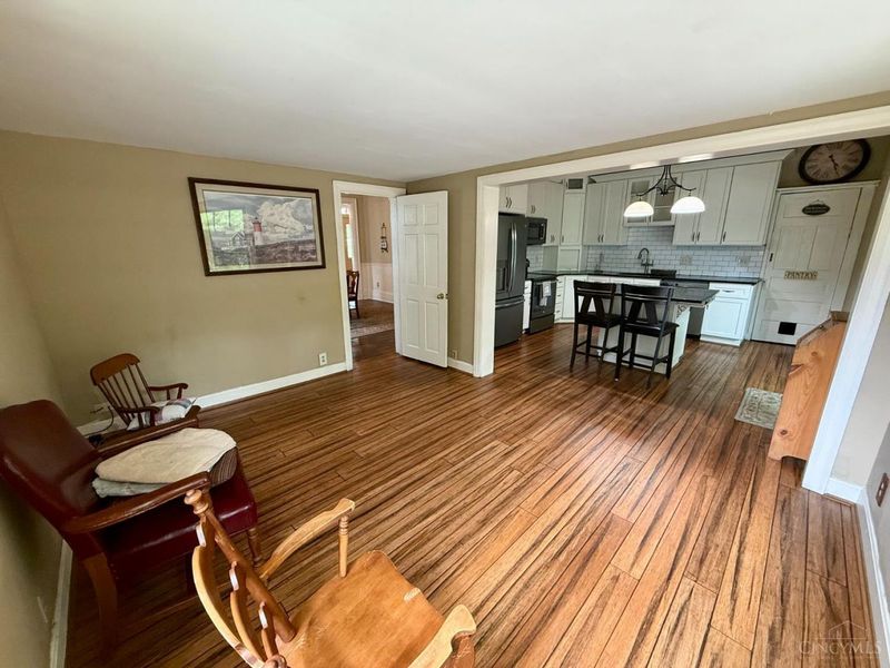 900 S Troy, Glendale, OH 45246 Photo 13