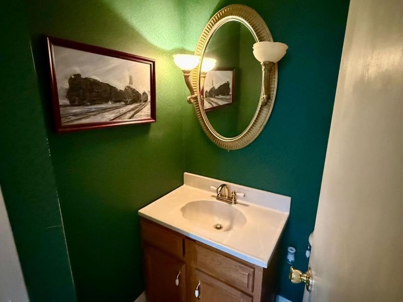 900 S Troy, Glendale, OH 45246 Photo 18