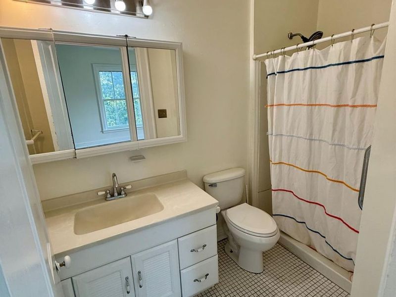 900 S Troy Avenue, Glendale, OH 45246 Photo 23