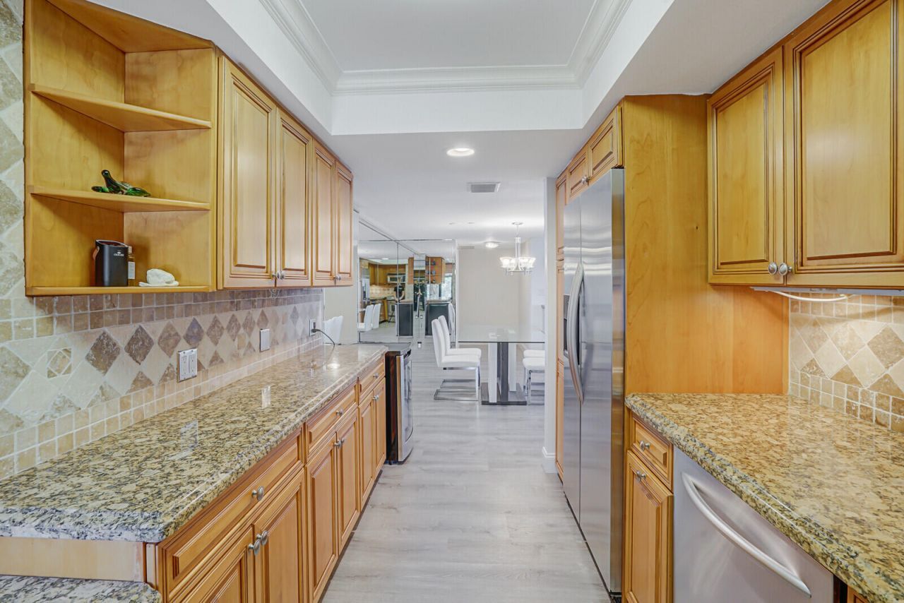 2727 N Ocean Boulevard, Unit 2020, Boca Raton, FL 33431 Photo