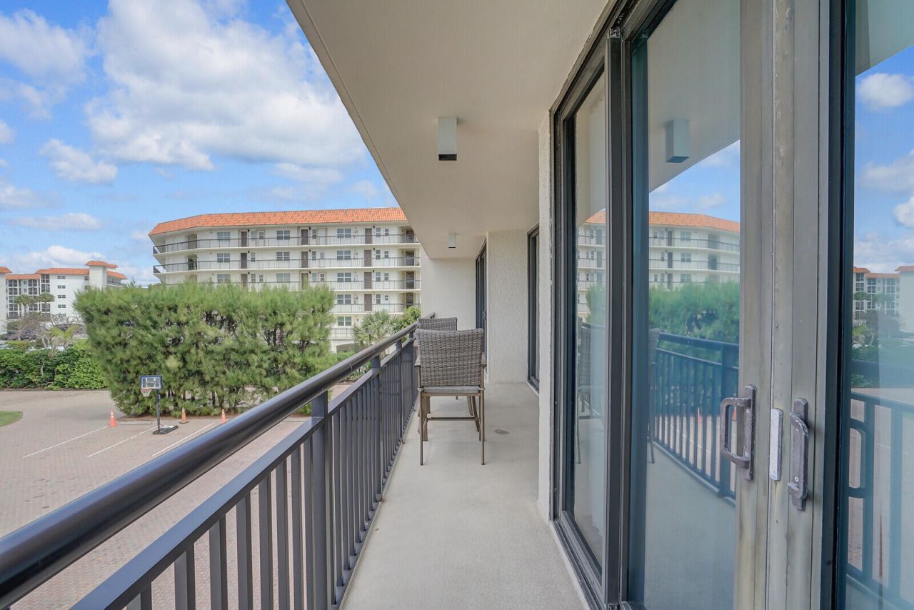 2727 N Ocean Boulevard, Unit 2020, Boca Raton, FL 33431 Photo