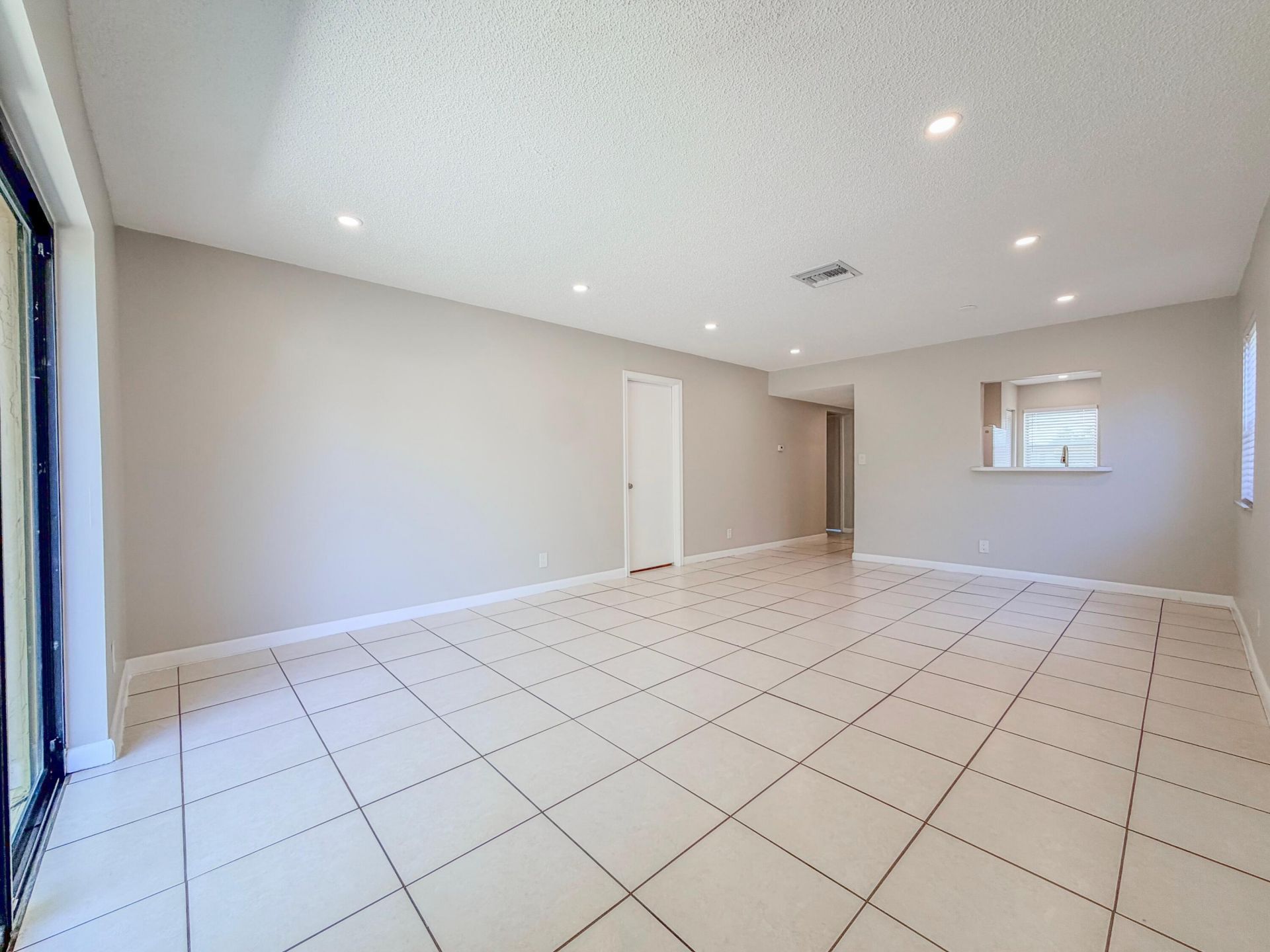 3148 N Dixie Highway, Boca Raton, FL 33431 Photo