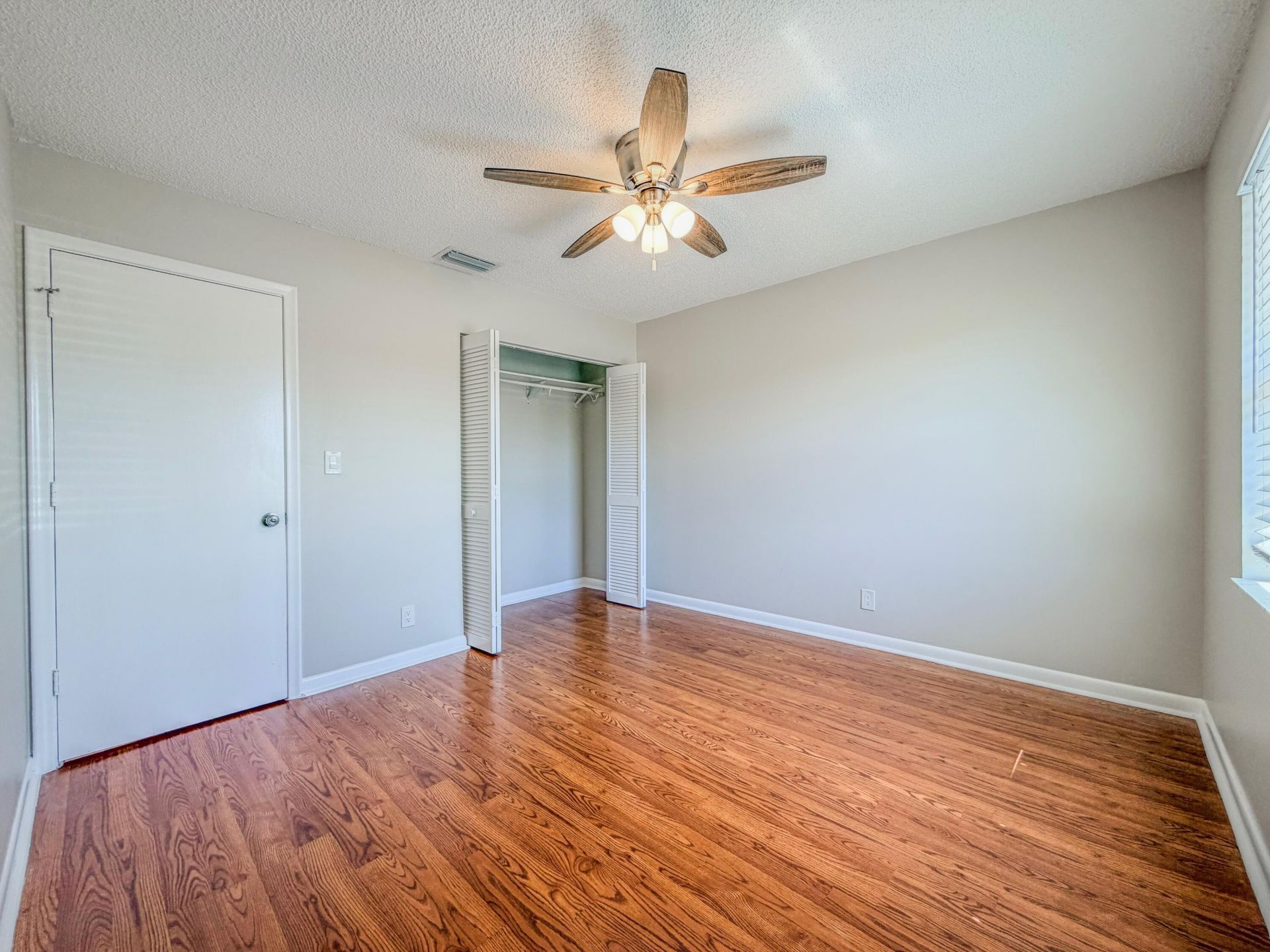3148 N Dixie Highway, Boca Raton, FL 33431 Photo