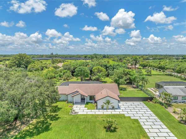 16100 SW 252nd St , Homestead, FL 33031