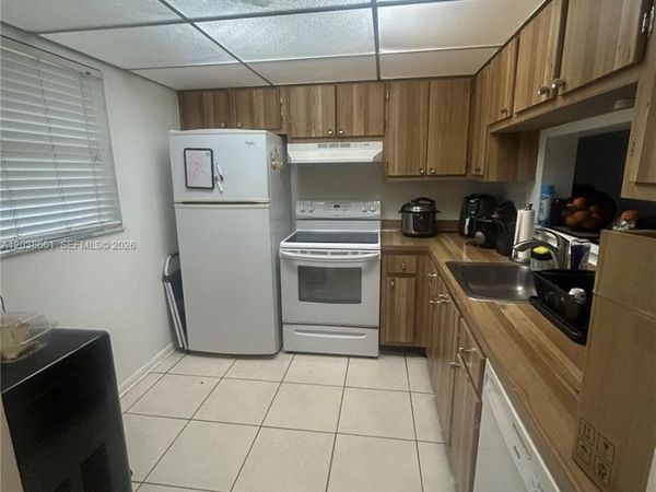 10875 SW 112th Ave , Unit 203, Miami, FL 33176