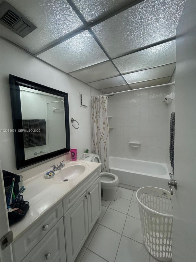 10875 SW 112th Ave , Unit 203, Miami, FL 33176 Photo