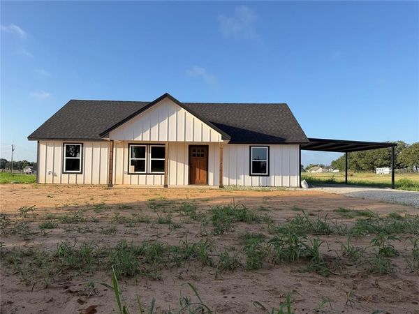 2980 Knob Road , Springtown, TX 76082