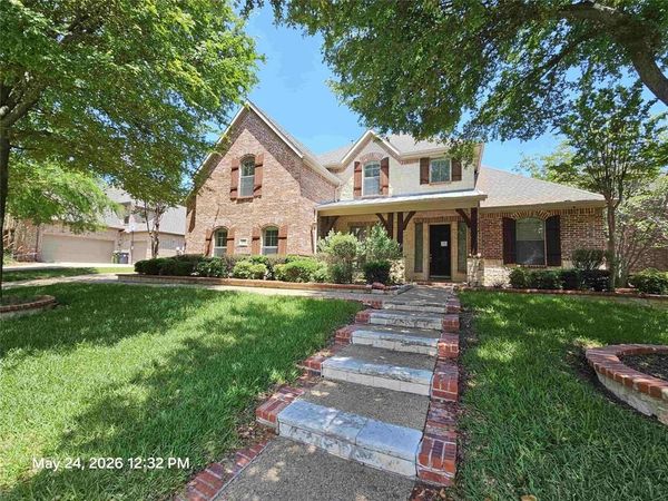 211 High Point Drive, Murphy, TX 75094