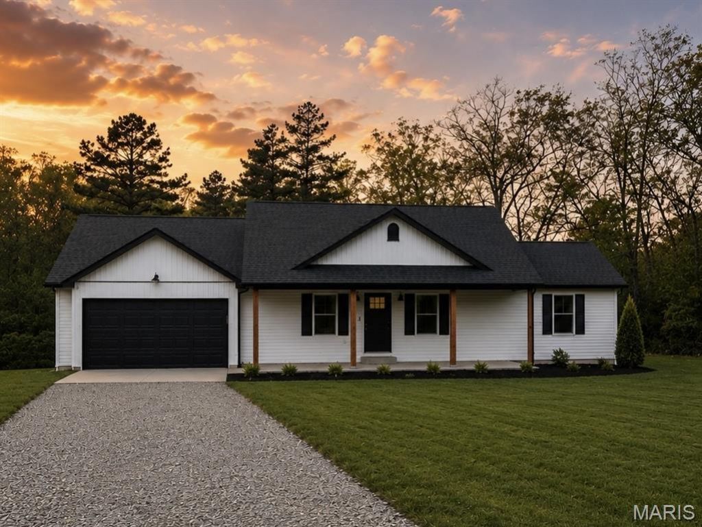 302 Chestnut View Rd, Farmington, MO 63640 Main Photo