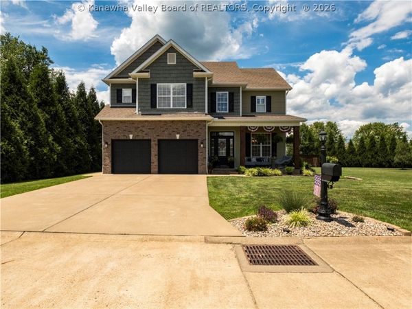 43 Fieldstone Drive, Fraziers Bottom, WV 25213