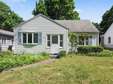 10 Heberton Road, Rochester, NY 14622