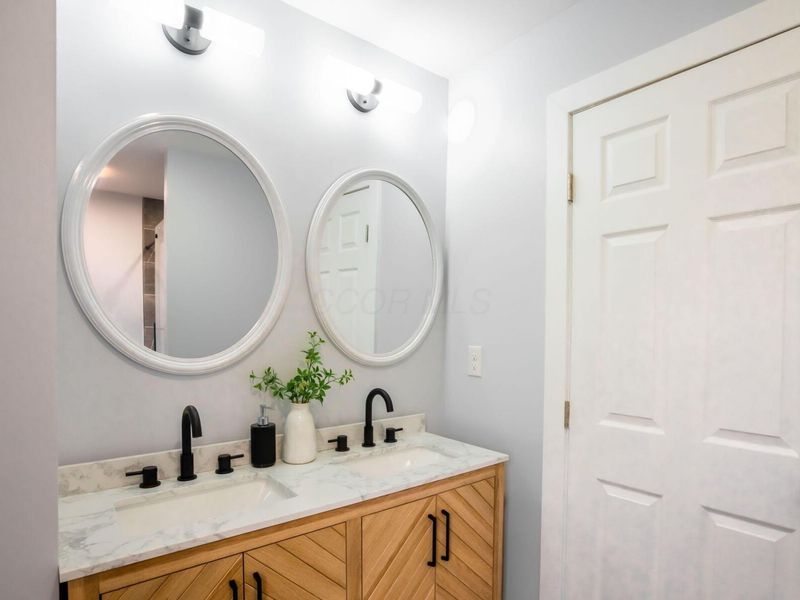 1036 Miller Avenue, Columbus, OH 43206 Photo 14
