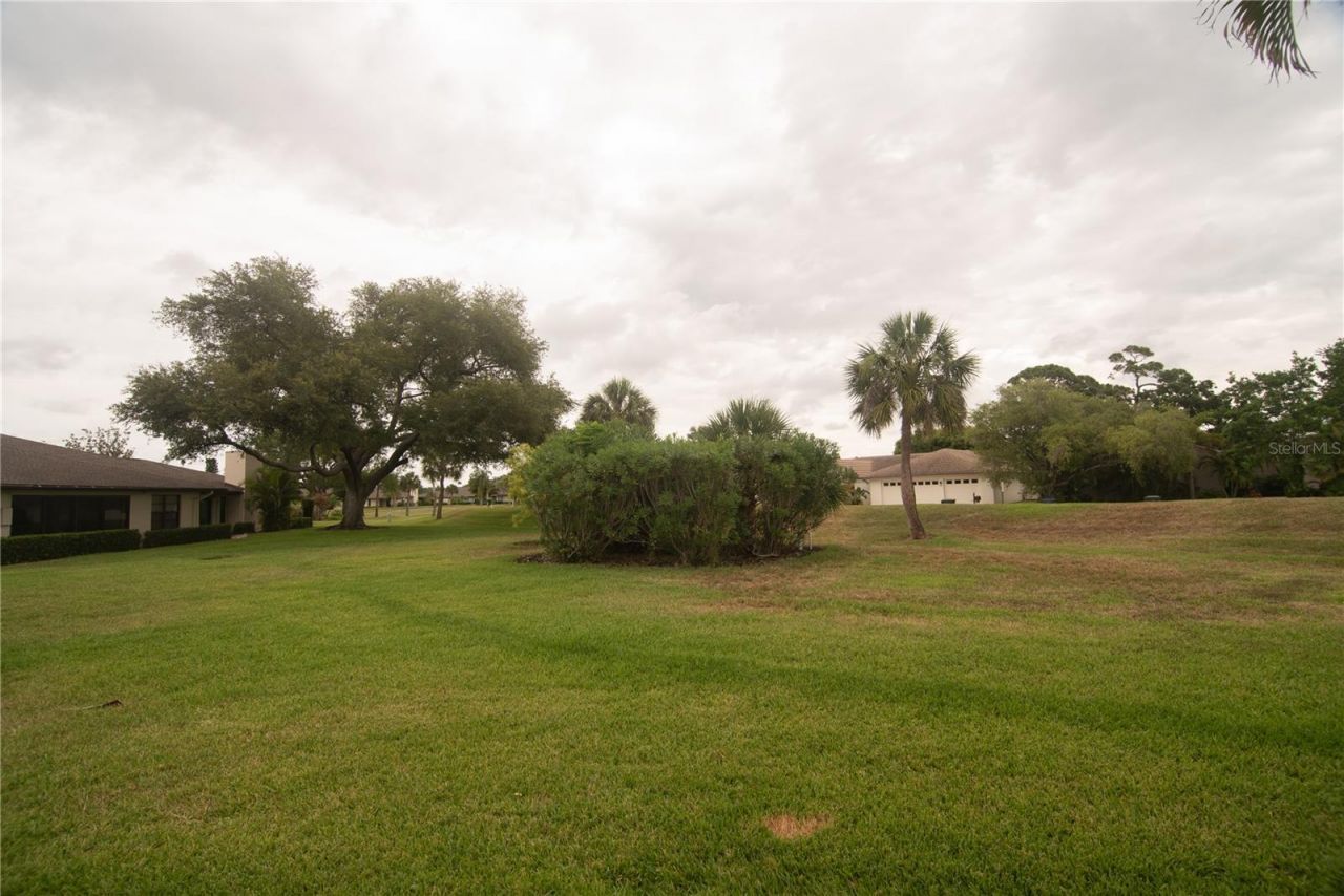 7403 Carnoustie Drive, Unit 7D, Sarasota, FL 34238 Photo