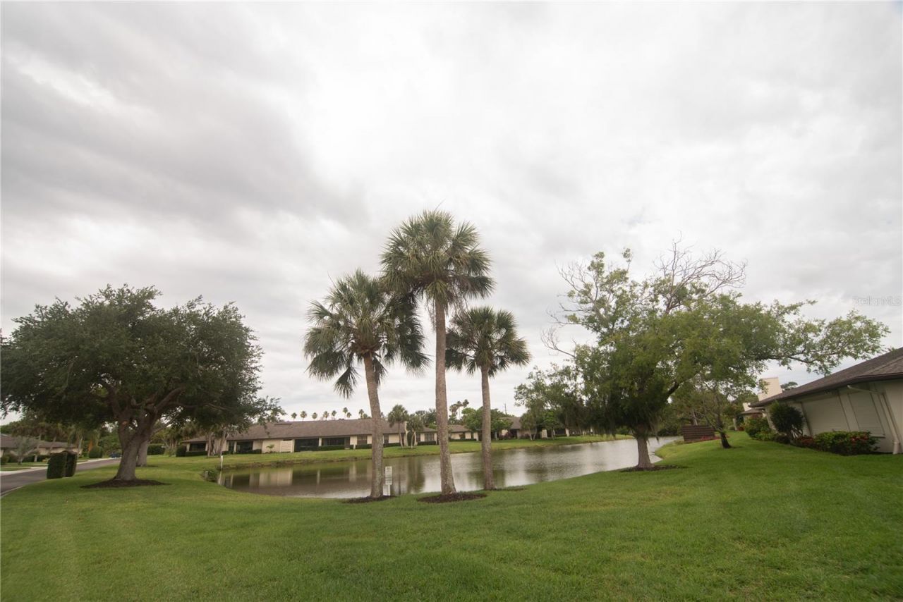 7403 Carnoustie Drive, Unit 7D, Sarasota, FL 34238 Photo