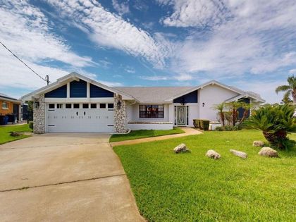 1 CHERRYTREE COURT  Palm Coast, FL 32137