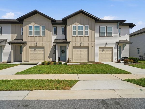 832 LONGBOAT DRIVE , DAVENPORT, FL 33896