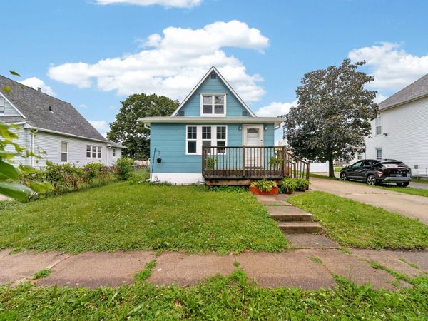 123 7th Street, West Des Moines, IA 50265