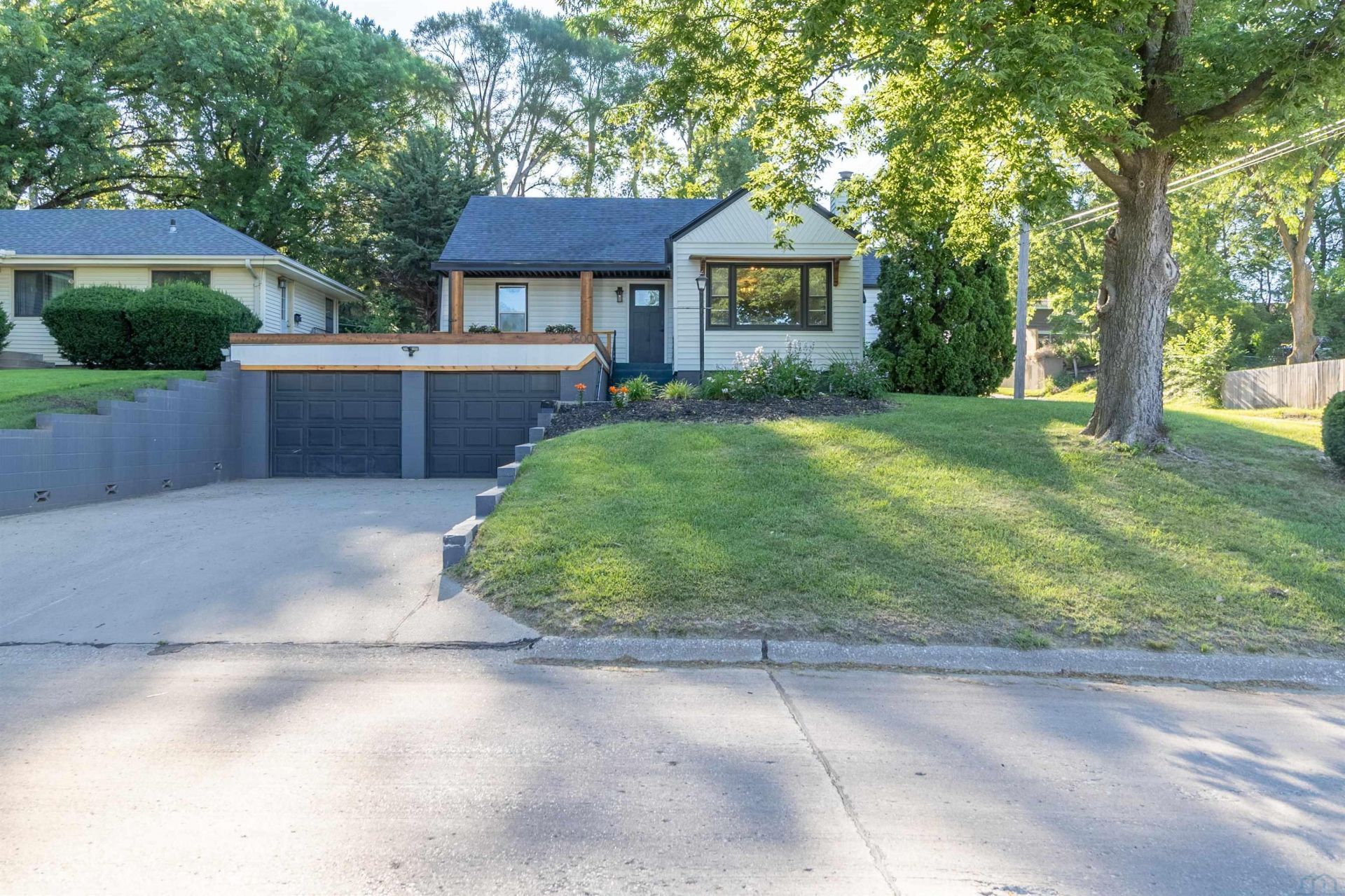 3600 Virginia Street, Sioux City, IA 51104 Main Photo