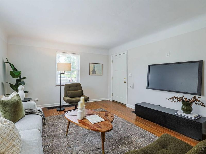 6738 Hampton Drive, Cincinnati, OH 45236 Photo 6