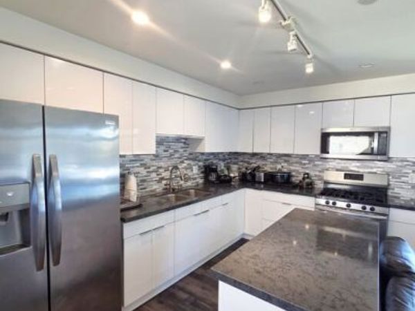 2651 S Hobart Blvd, unit 1, Los Angeles, CA 90018