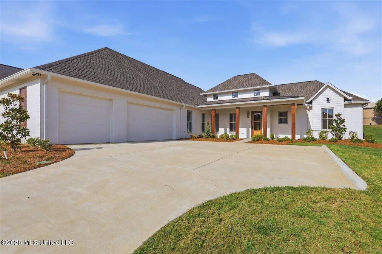 115 Genoa Drive, Madison, MS 39110 Main Photo